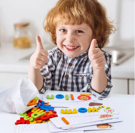 Montessori Alphabet Spelling Word™